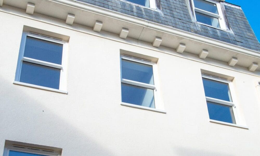 Apt 5 15 New Street